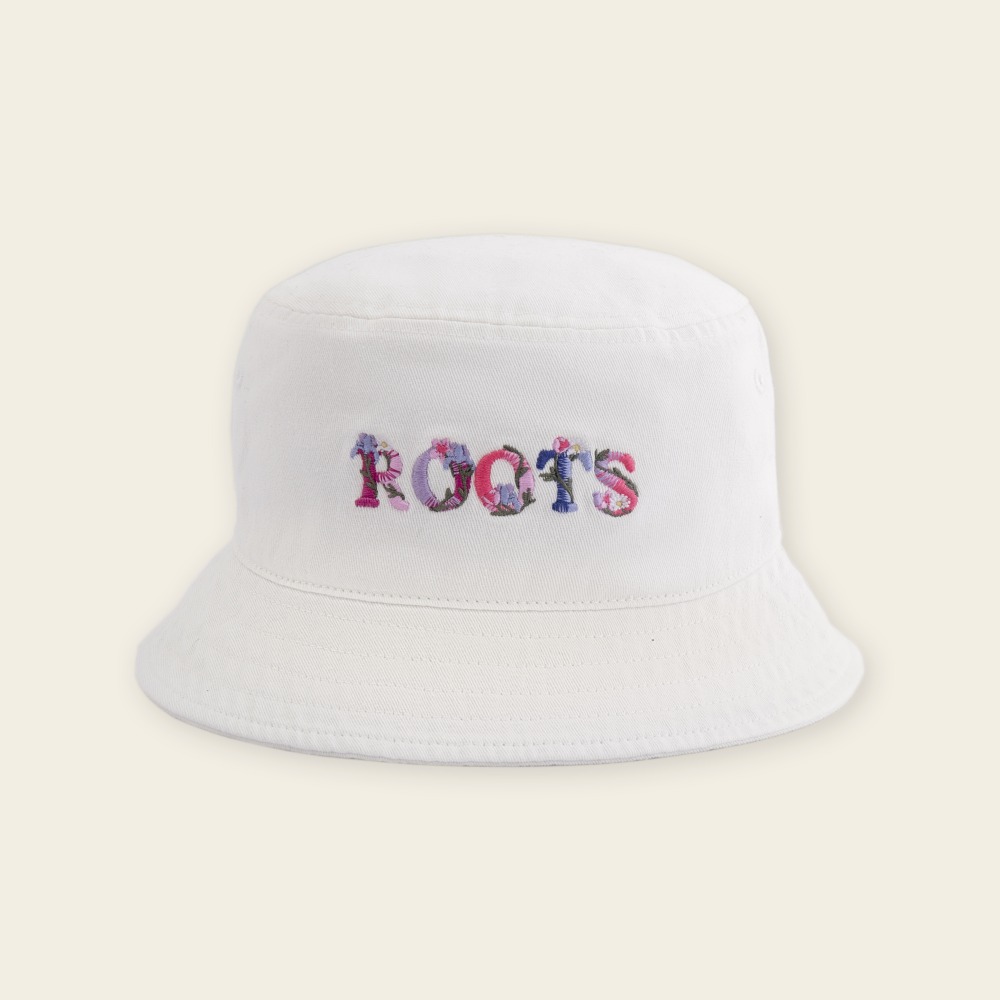 Roots配件-繽紛花卉系列 刺繡花卉文字漁夫帽(白色)S/M-S/M