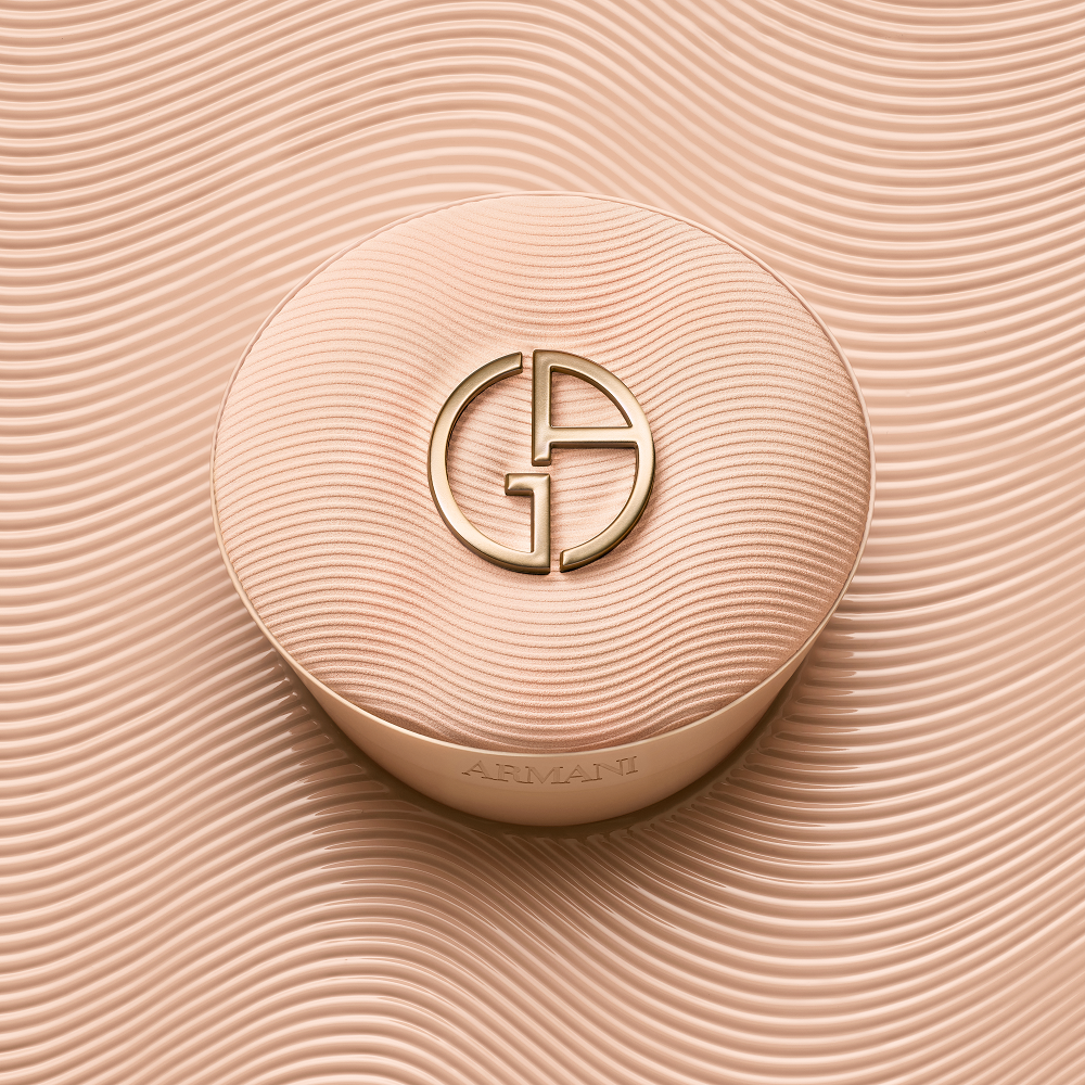 GIORGIO ARMANI 高訂持久輕霧光氣墊粉餅