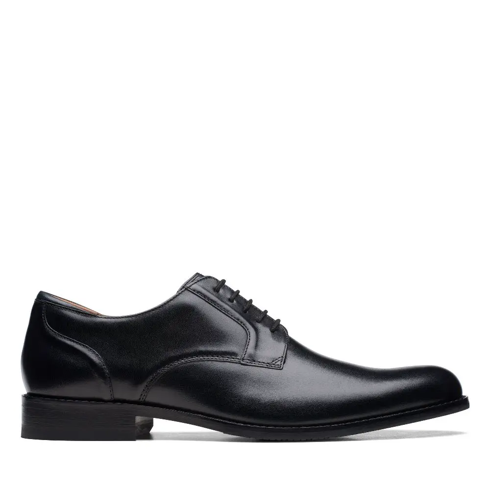 【Clarks】 典藏英倫素面紳士鞋(黑色)-UK 11