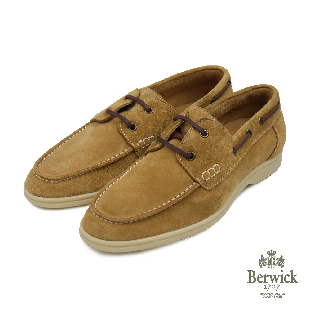 【Berwick】西班牙原廠素面麂皮休閒帆船鞋 駝色-40