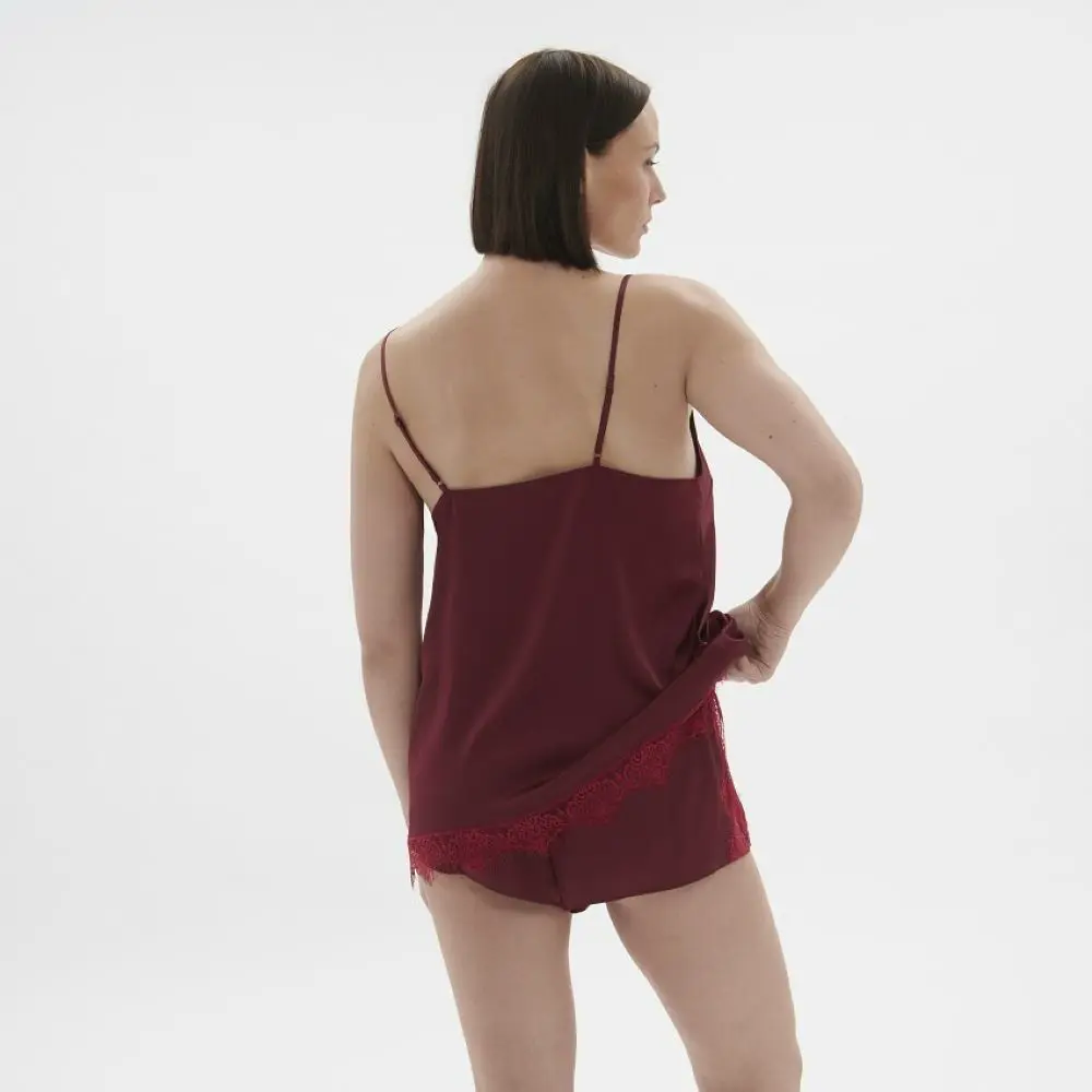 【SIMONE PÉRÈLE】SATIN SECRETS 秘密 短褲 魅惑晶紅-3
