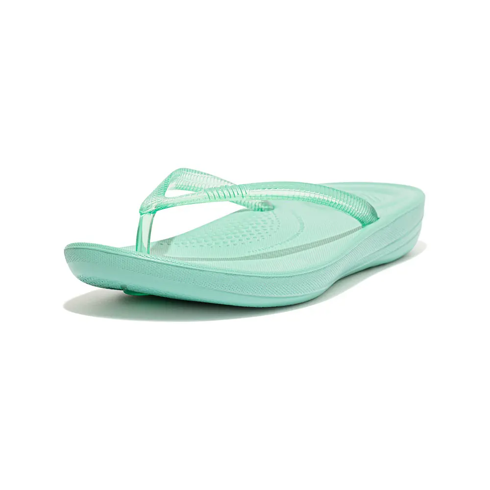 fitflop iQUSHION透明輕量人體工學夾腳涼鞋−水藍綠-US 9