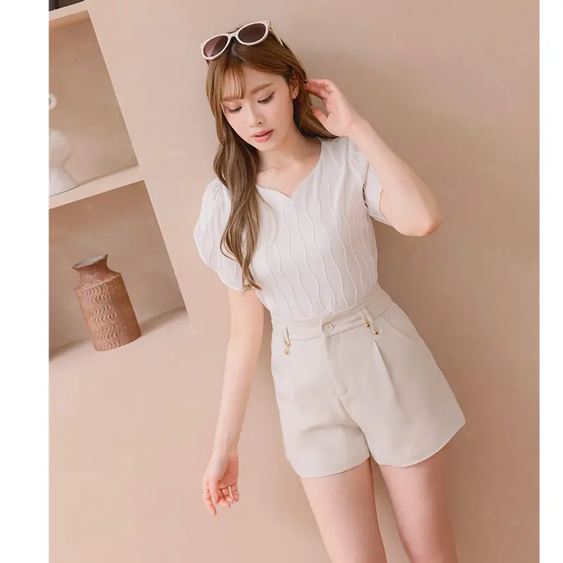 【HOME SHOP】V領飄袖波紋上衣 白色-M