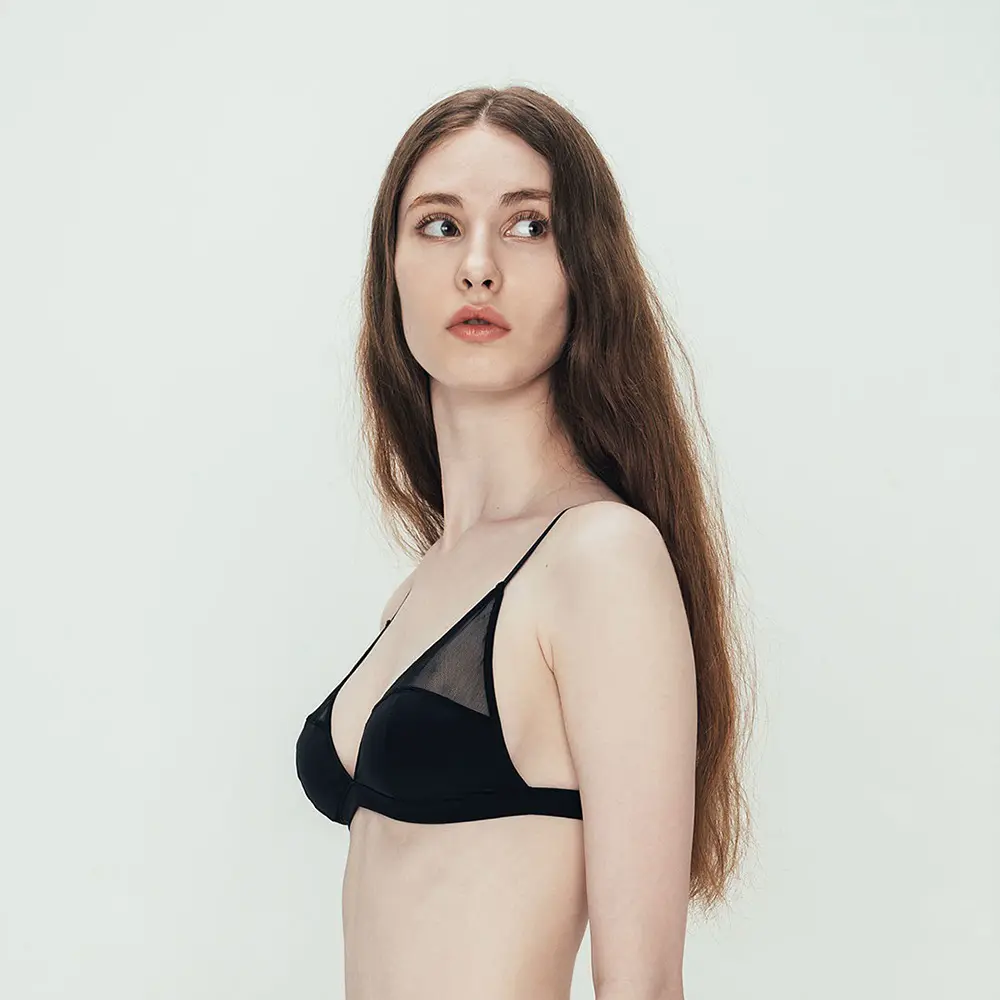 Triangle Soft Cup Bra  三角杯法式內衣-黑-34A