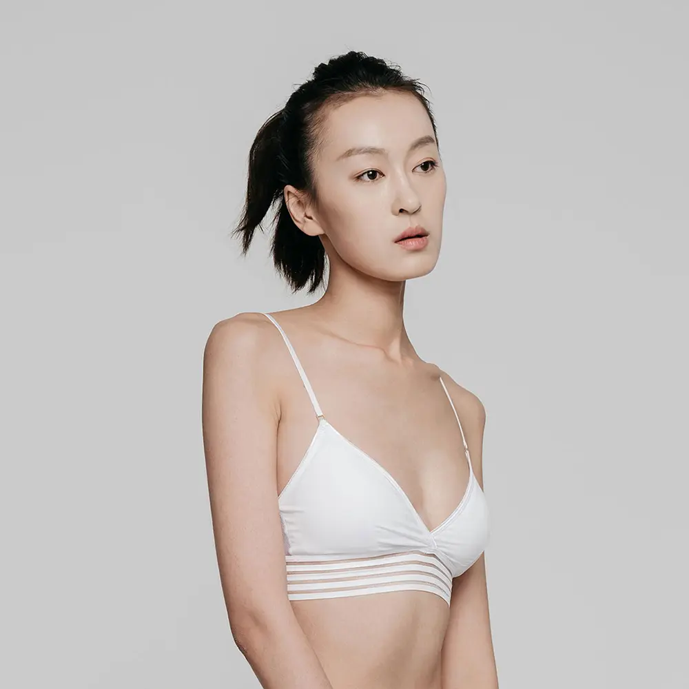 Zelda Bra 條紋三角杯內衣-白-34A